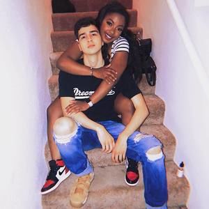 Meet your Posher, Candide